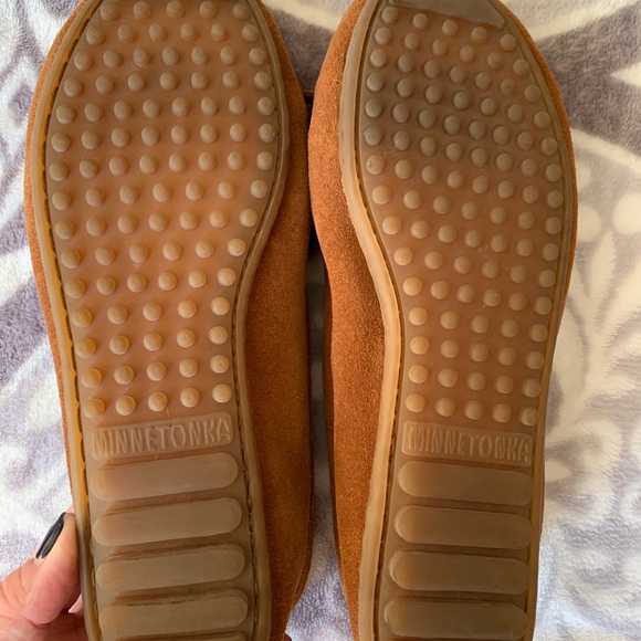 Minnetonka shoes - Picture 5 of 5